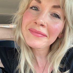 Meet your Posher, Alice